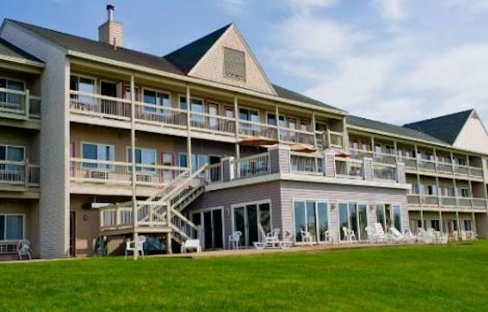 Fireside Inn, Ocean's Edge
