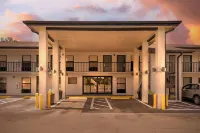 Travelodge by Wyndham Alachua - Wifi