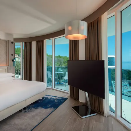 Hilton Rijeka Costabella Beach Resort & Spa