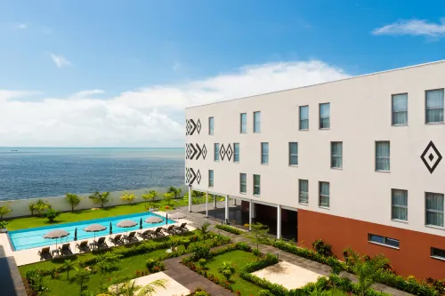Onomo Hotel Conakry - Merinäköala