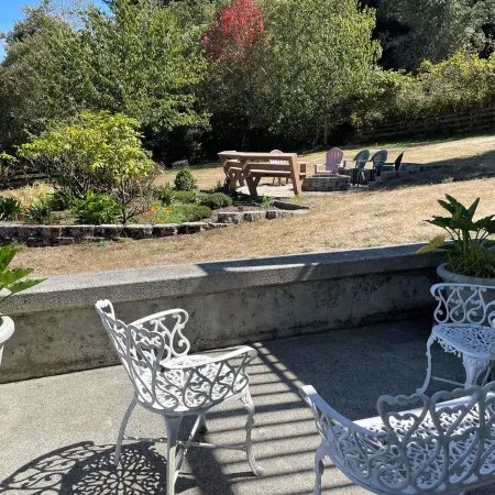 The Garden Suite has beautiful views of forests and pastures! It is dog friendly