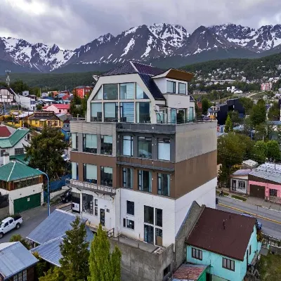 Patagonia Home 鄰近阿拉尔肯山的酒店