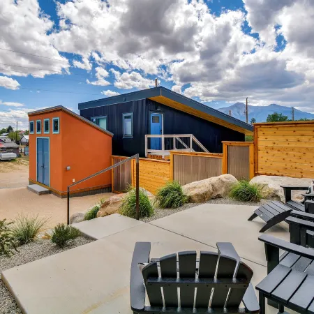 Buena Vista Home w/ Mtn Views, Walk to Main St