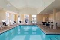 Hampton Inn & Suites Mystic - Swimmingpools