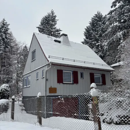 Vacation in Finsterbergen in a cozy vacation home for 5 guests, idyllic location