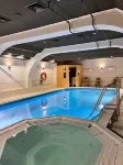 Qubus Hotel Wrocław - Kolam Renang