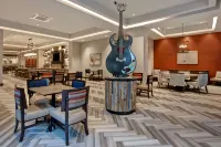 Hampton Inn & Suites San Antonio Riverwalk - 2 stelle