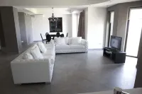 Villa Mediterraneo