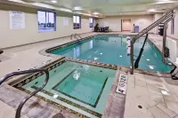 Holiday Inn Express & Suites WICHITA NORTHWEST MAIZE K-96 by IHG - Hot Tub