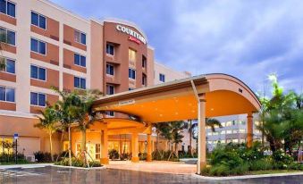 The Hawk & Buckle Inn