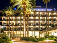 Palmon Bay Hotel & Spa