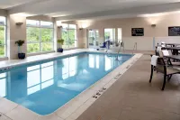 Hampton Inn & Suites Pittsburgh Airport South–Settlers Ridge - Pool
