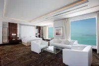 Hilton Dubai the Walk Hotels in Dubai