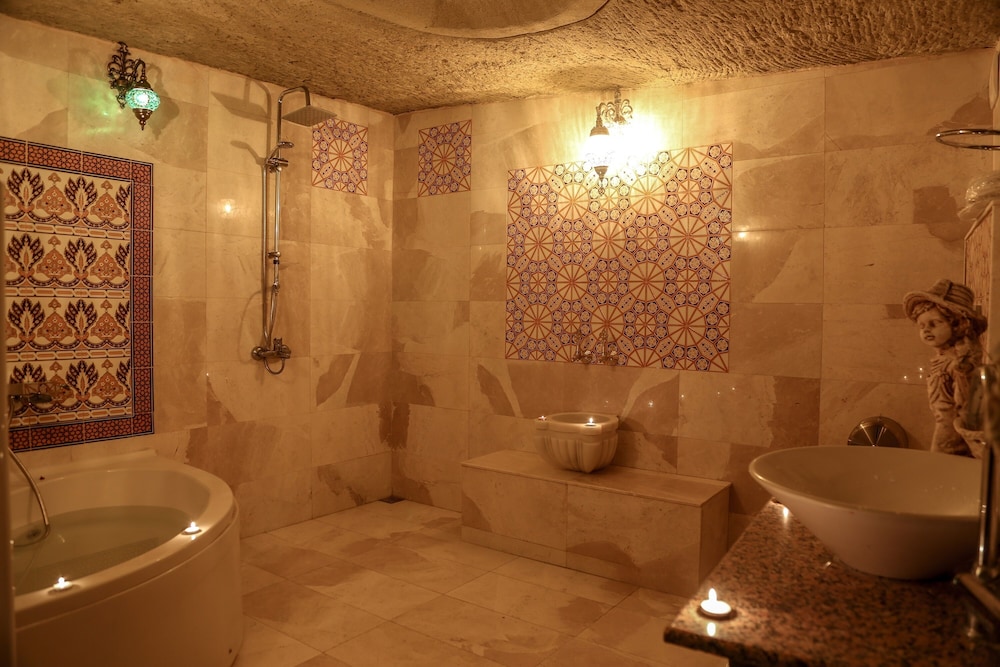 Goreme Palace Cave Suites