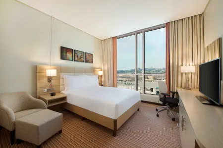 Hilton Garden Inn Al Khobar Отели в г. Эль-Хубар