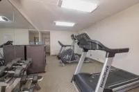 Red Roof Inn & Suites Macon - Gym