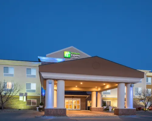 Holiday Inn Express & Suites YANKTON by IHG Hotels in Yankton