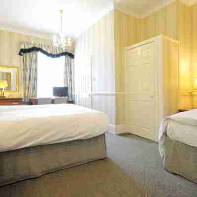 Royal Hotel Rooms
