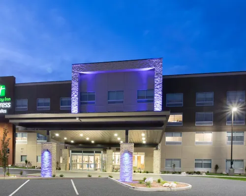Holiday Inn Express & Suites ELY by IHG Hotels in Ely