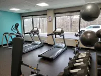 avid hotel SALEM by IHG - Gym