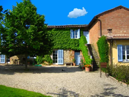 Fattoria Santa Vittoria Apartment Gazza