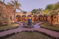 Hotel Plaza del Fuerte by Balderrama Hotel Collection Отели в г. Эль-Фуэрте