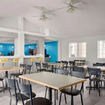 Baymont by Wyndham des Moines North