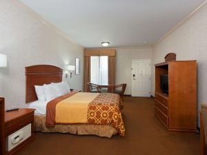 Howard Johnson Hotel & Suites by Wyndham Pico Rivera