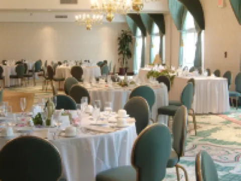 Best Western Plus the Inn at Hampton Hotels in Hampton