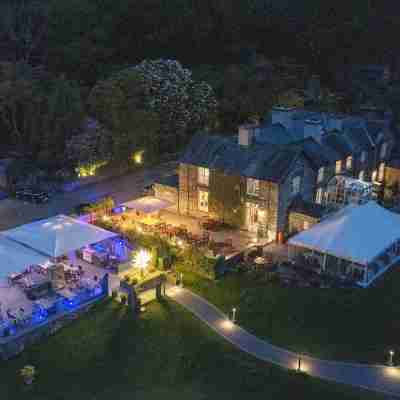 Aberdunant Hall Hotel Exterior