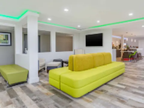 Quality Inn Murfreesboro-University Area Hotels in Murfreesboro