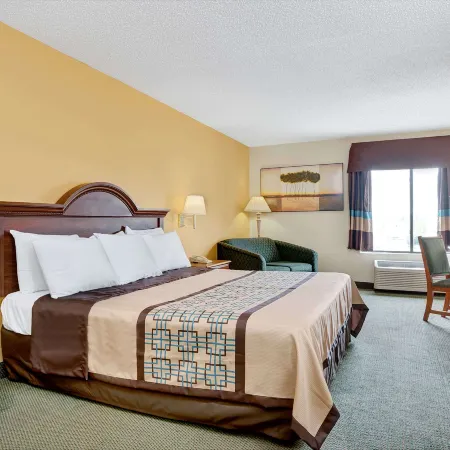Days Inn by Wyndham Burlington East