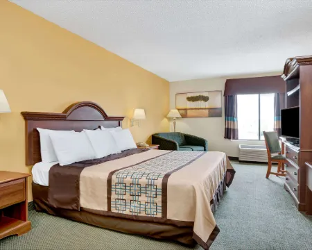 Days Inn by Wyndham Burlington East Hotels in Graham