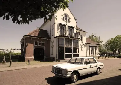 Het Spoorhuis Uithoorn Hotels in Uithoorn