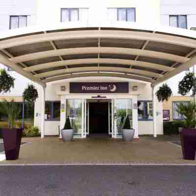 Premier Inn Poole North Hotel Exterior