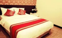 Adel Hotel - Parkplatz