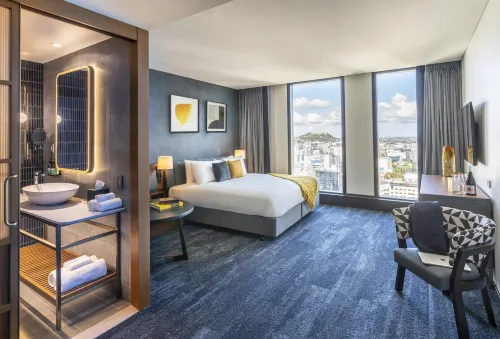 voco AUCKLAND CITY CENTRE by IHG - parking