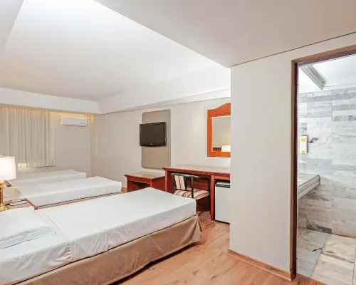 Rede Andrade Braz Hotels near Batel