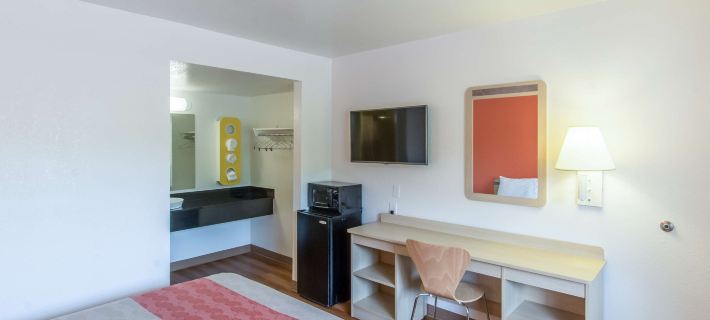 Motel 6 Redding, CA - North Hotels in Redding