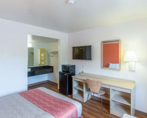Motel 6 Redding, CA - North Hotels in Redding
