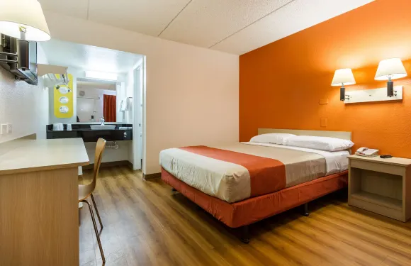 6號汽車旅館坦佩（亞利桑那）-菲尼克斯機場-普里斯特大道