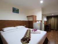 The Siam Guest House Hotels in Bang Lamung