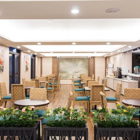 Dong Tair Spa Hotel