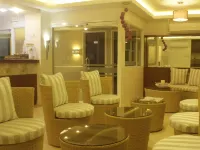Ridgecrest Gardens Hotel