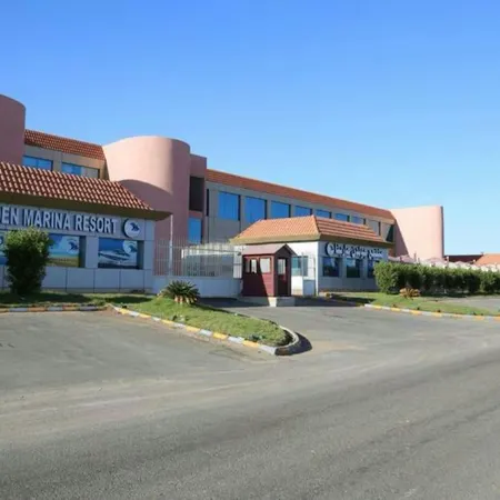 Hotel & Resort Golden Marina Yanbu