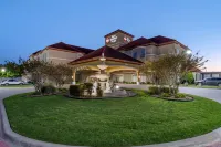 Best Western Plus Monica Royale Inn  Suites Hotels near ALDI