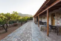 Georgia's Houses (Melitzanakia)