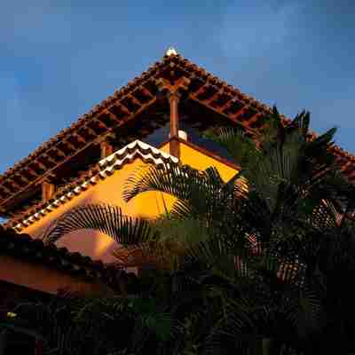 Hotel LIVVO La Quinta Roja Hotel Exterior