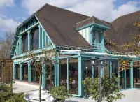 Logis Hôtel le Pan de Bois Hotels in Bucheres
