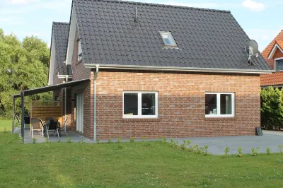 Ferienhaus am Seedeich Hotels in Krummhorn